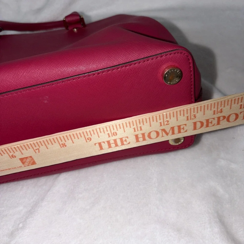 Michael Kors Sutton Saffiano Leather Medium Satchel Handbag Fuchsia Classic Chic
